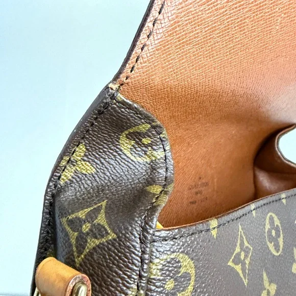 Louis Vuitton Saint Cloud MM Monogram Crossbody Bag St. Cloud - Picture 12 of 15